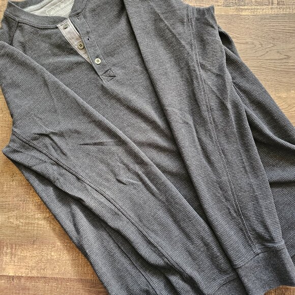 Eddie Bauer Men’s Favorite Ultrasoft Thermal Henley Longsleeve, TM, Charcoal Htr - Picture 7 of 10